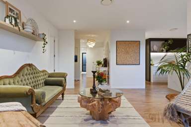 33 Montia Close_2