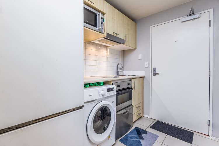 6a/23 Emily Place Auckland Central_9