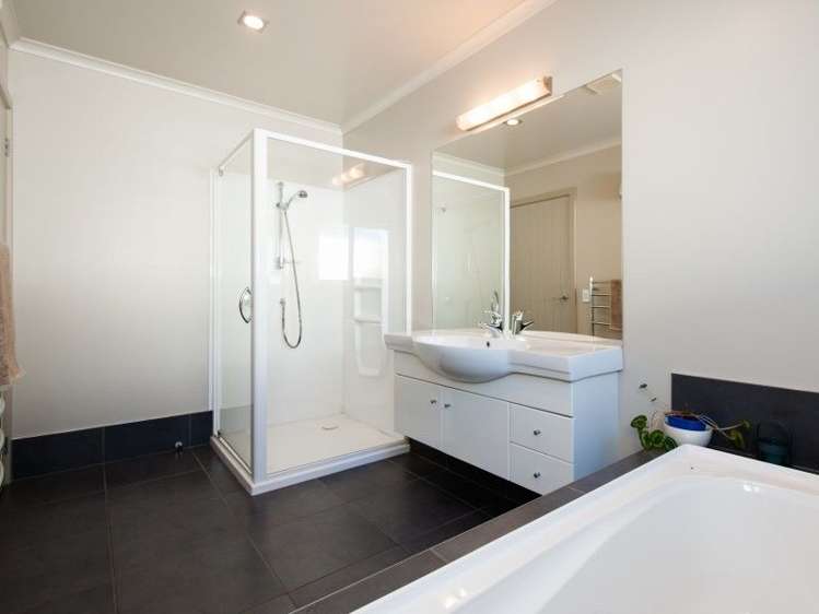 172 Redwood Street Witherlea_11