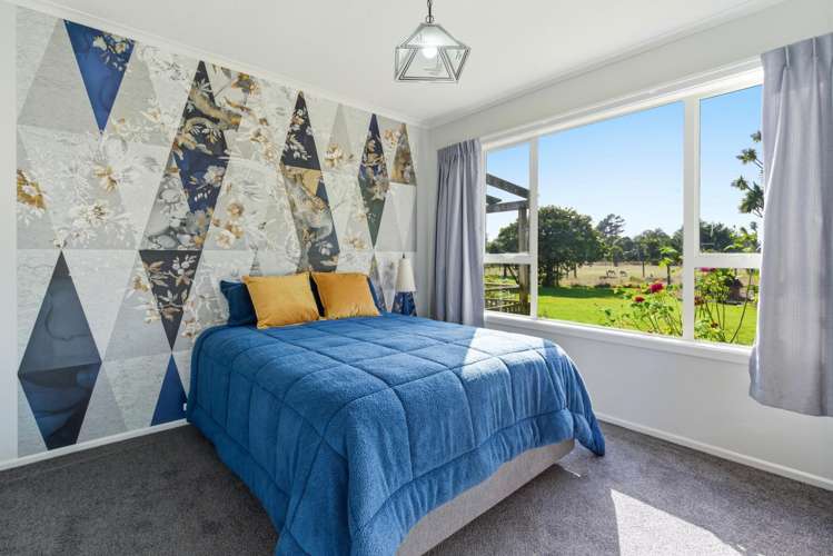 180 Grant Road Otatara_12