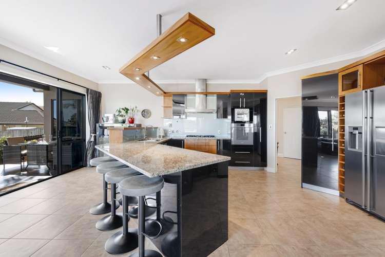2 Armstrong Farm Drive East Tamaki Heights_4