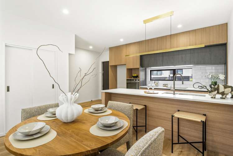 16-18 Handley Avenue Narrow Neck_23