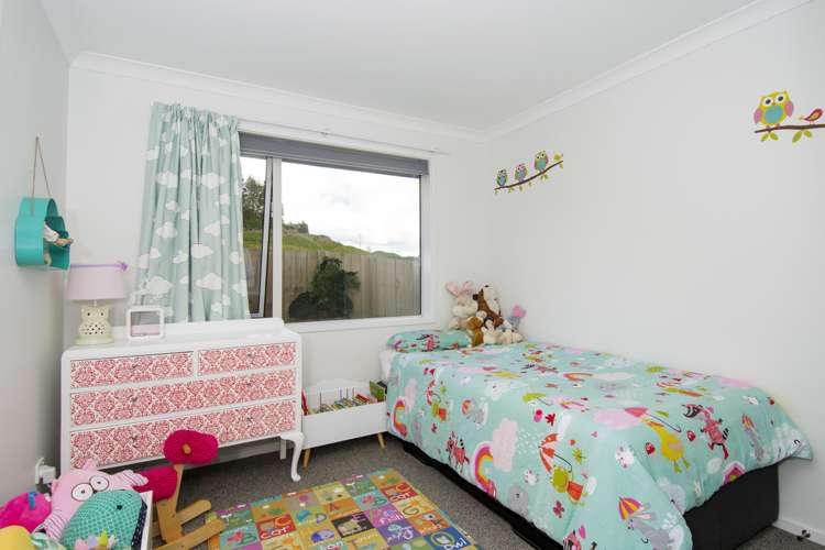 288 Ballintoy Park Drive Welcome Bay_12