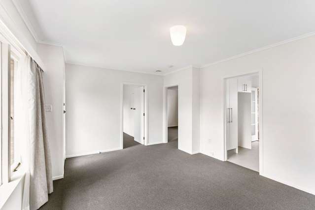 2/42A Clonbern Road Remuera_4