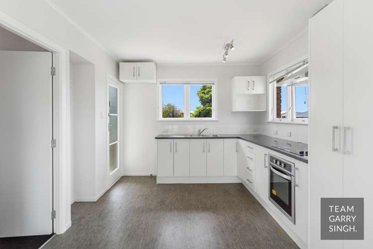 8 Sterling Avenue Manurewa_5