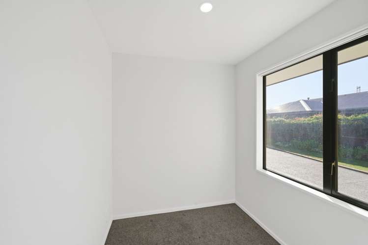 22 Mollymawk Place Woolston_13