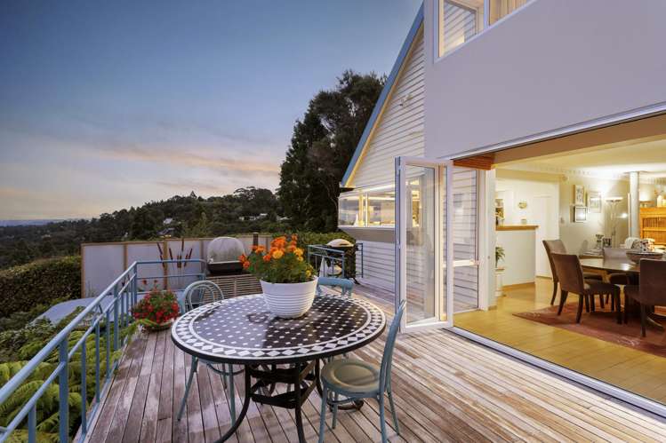 98 Takahe Road Titirangi_3