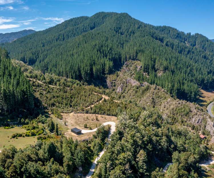 Shenandoah Highway Murchison Tasman Rural Property For Sale One