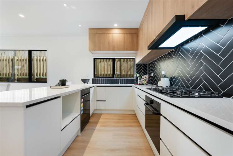 69 Ta Moko Drive Gulf Harbour_11