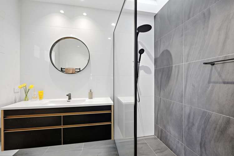 1a Mozeley Avenue Devonport_15