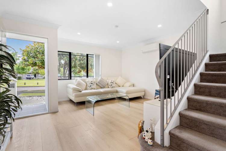 7 Oakville Avenue Flat Bush_12