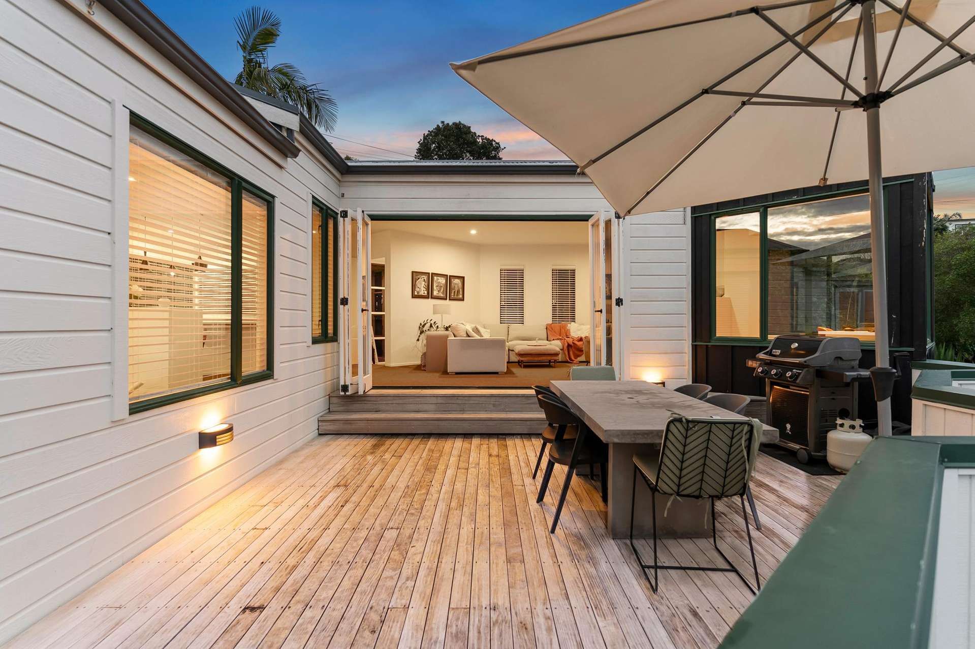 100 Beach Road Castor Bay_0