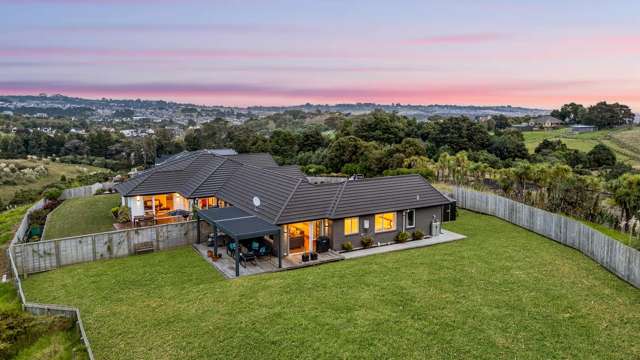 13 Otaota Way Flat Bush_2