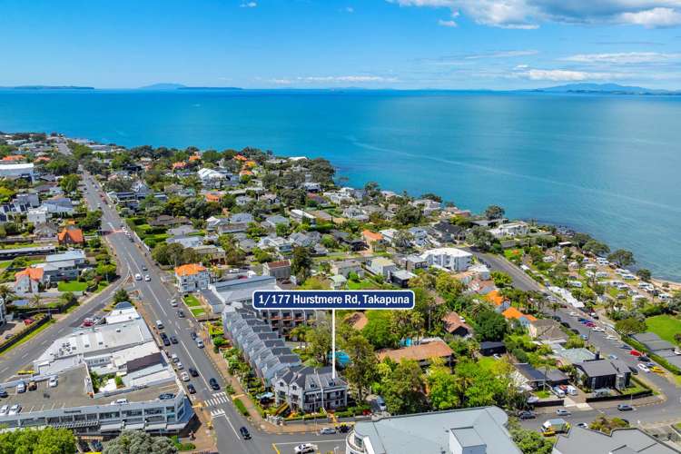 1/177 Hurstmere Road Takapuna_17