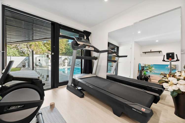 7 Hartles Place Mellons Bay_21