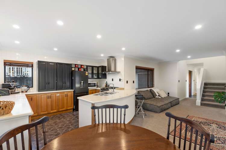 54 Matua Road Matua_11