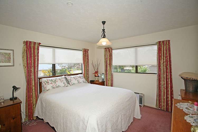 2 Millstream Drive Lincoln_12