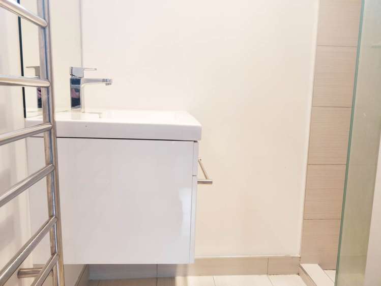 34 Roberts Avenue Bayswater_13