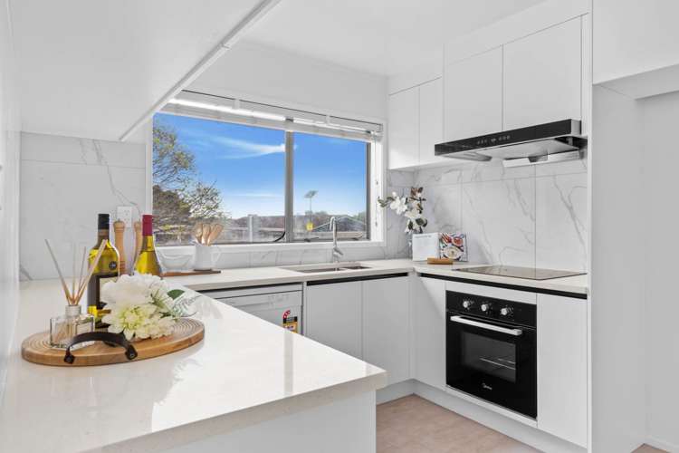 1/17 Butley Drive Farm Cove_8