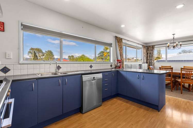 140 Charles Street Blenheim Central_21