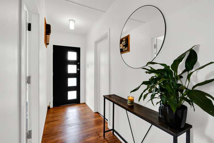 15 Campbell Street Hawera_13