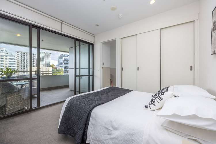 1408/18 Beach Road Auckland Central_15
