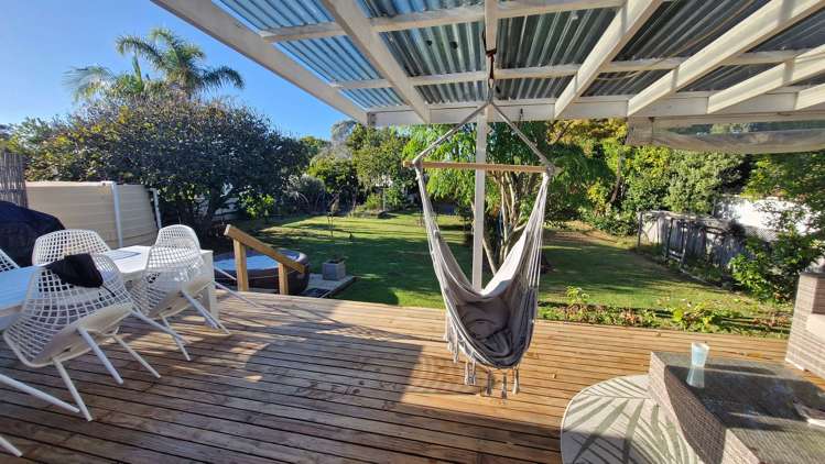 7 Fourth View Avenue Beachlands_1