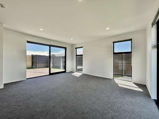 511 East Maddisons Road 11103_4