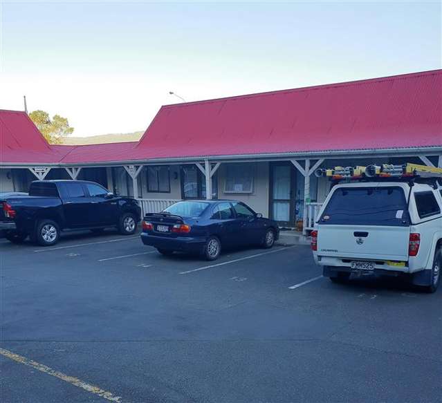 Studio in Belmont Boarding House