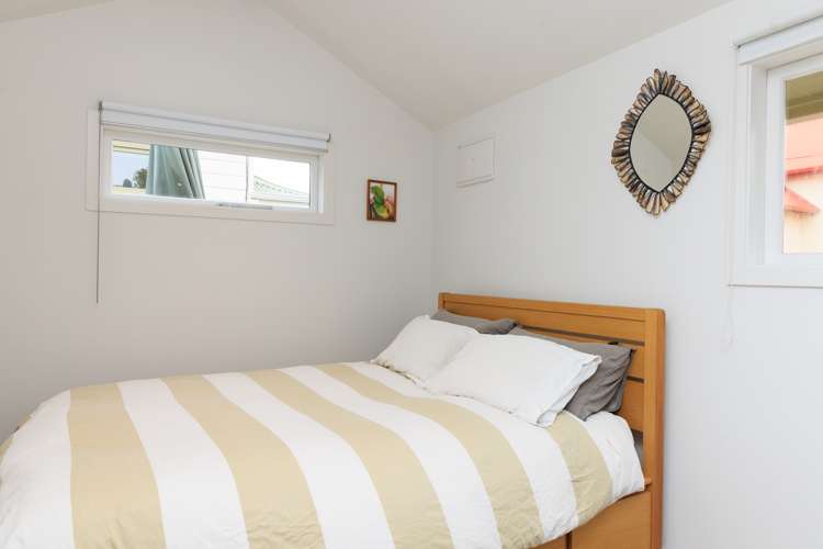 11 Campbell Street Karori_43