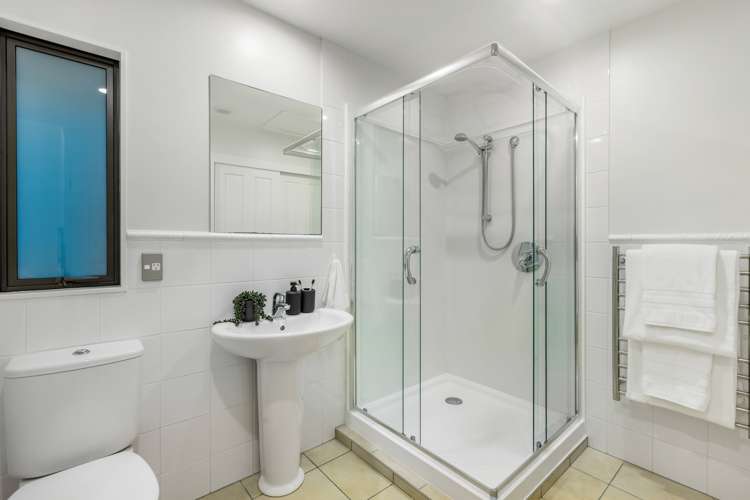 15/7 The Avenue Albany_15