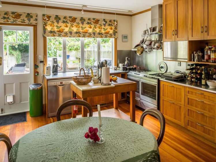 22 Nikau Street Eastbourne_6