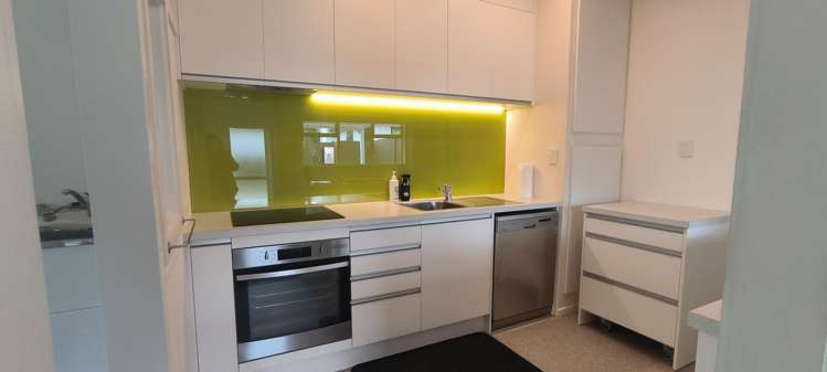 2/61 Evelyn Road Cockle Bay_2