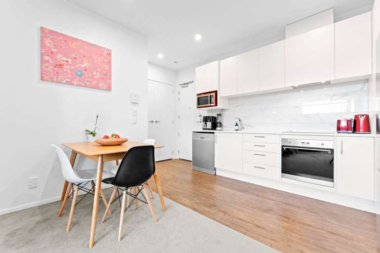 G09/1b Soljak Place Mount Albert_7