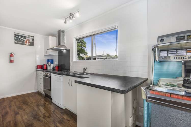 17 Seabar Place Glen Eden_5