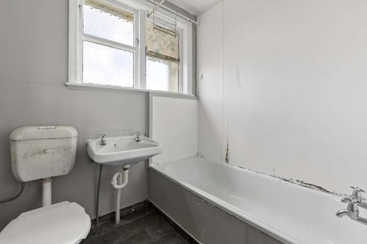 12 Semple Street Huntly_11