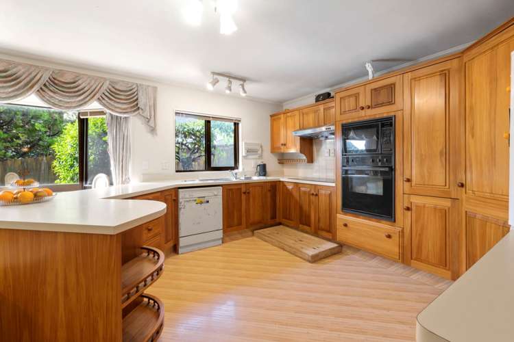 36 Leicester Parade Somerville_26