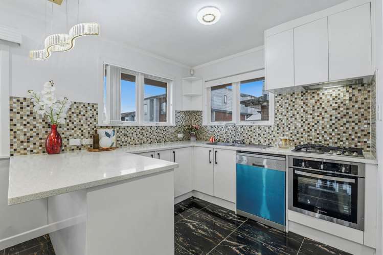 4 Berwyn Avenue Takanini_5