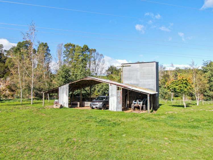 1541 Dovedale Road Thorpe_15