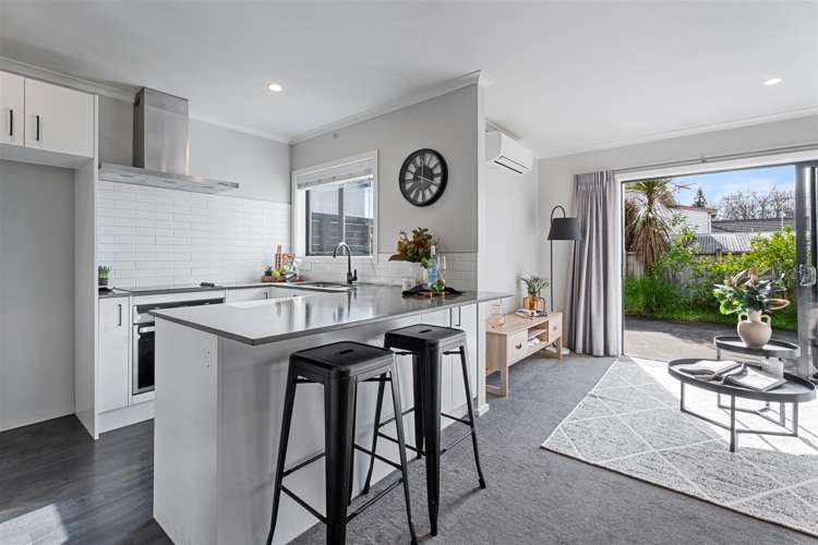 3/25 Abbotsford Street_0