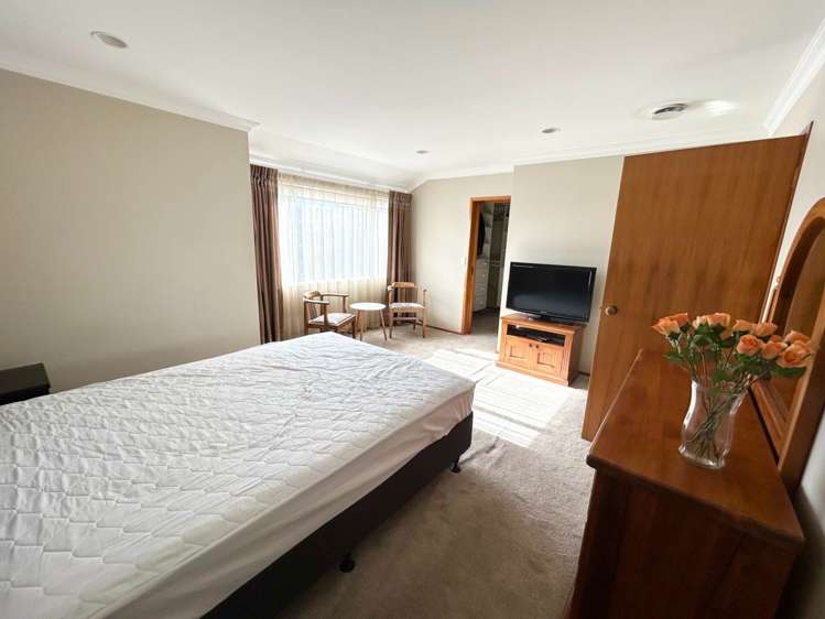 83 Oliver Road Eastern Beach_9