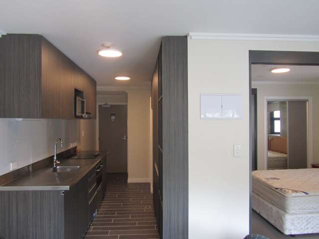 702/111 Molesworth Street Thorndon_4