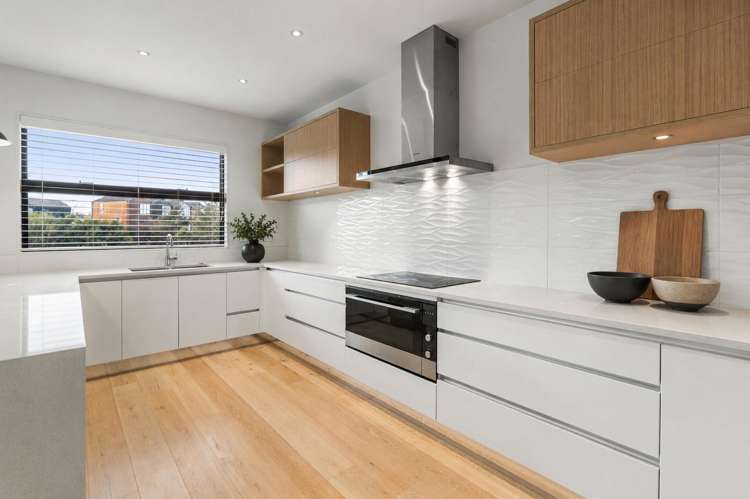 185 Jack Lachlan Drive Beachlands_10