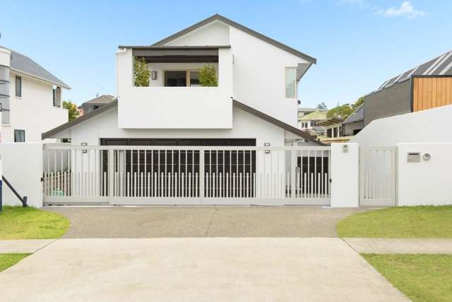 11 Pitau Road Mount Maunganui_1