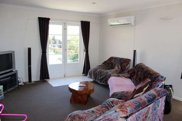 73 Broadway Picton_2