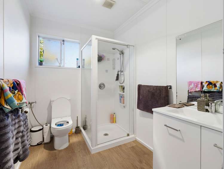 2/127 Parkers Road Tahunanui_13
