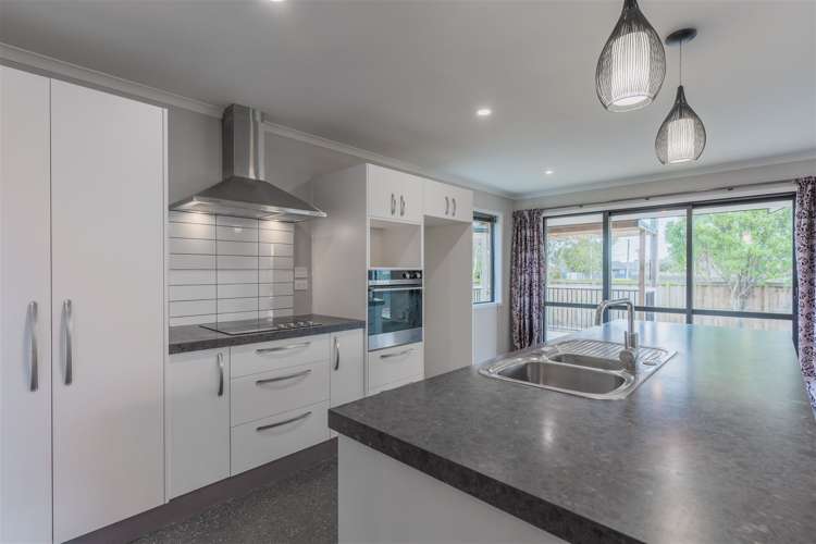 130 Rowses Road Aranui_17