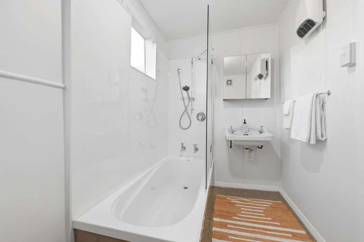 8 Mount Street Wakari_11