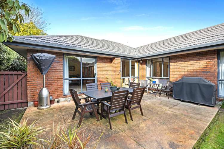 65a Cutts Road Russley_6