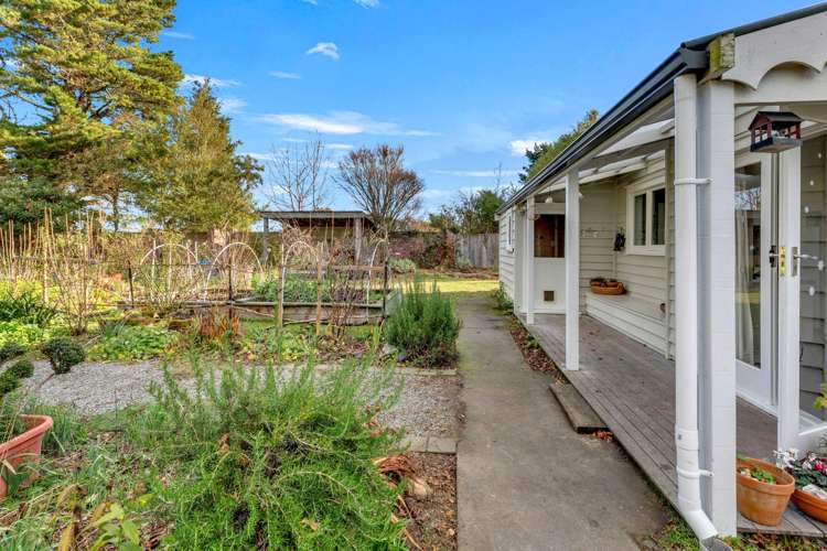 121 Barracks Road_3